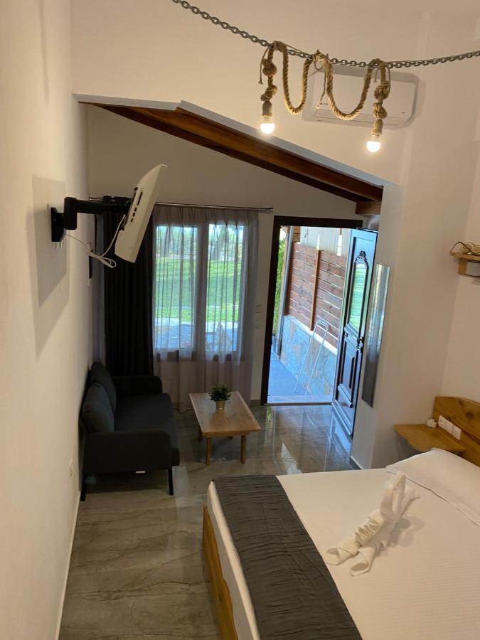Pinelopi'S House Apartment ปอร์โตกูโฟ ภายนอก รูปภาพ