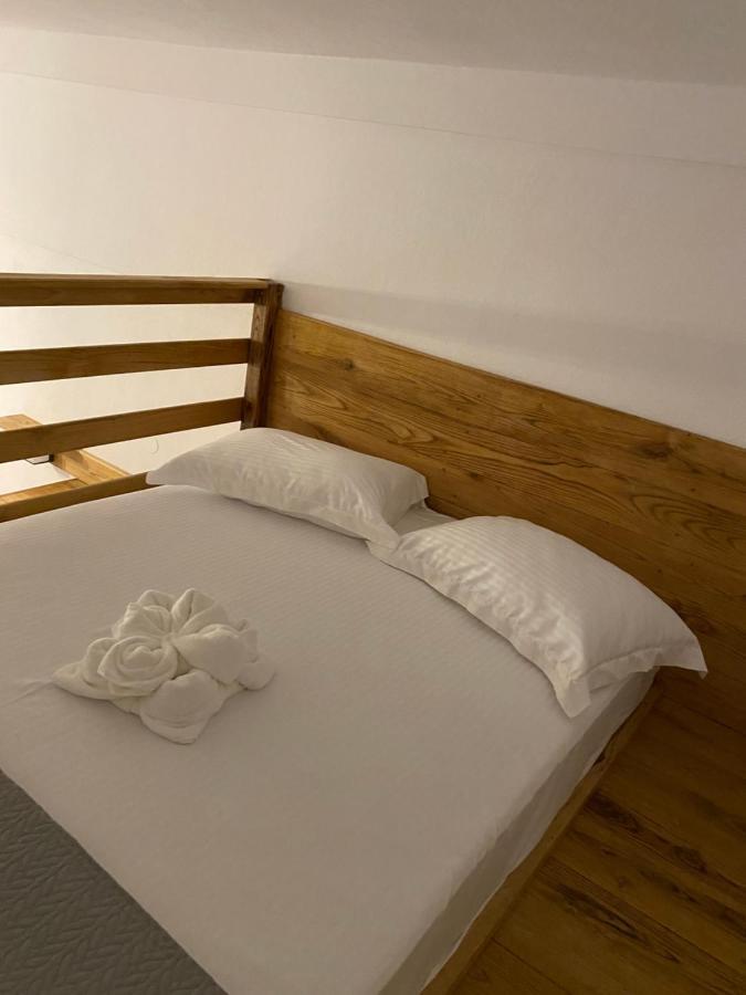 Pinelopi'S House Apartment ปอร์โตกูโฟ ภายนอก รูปภาพ