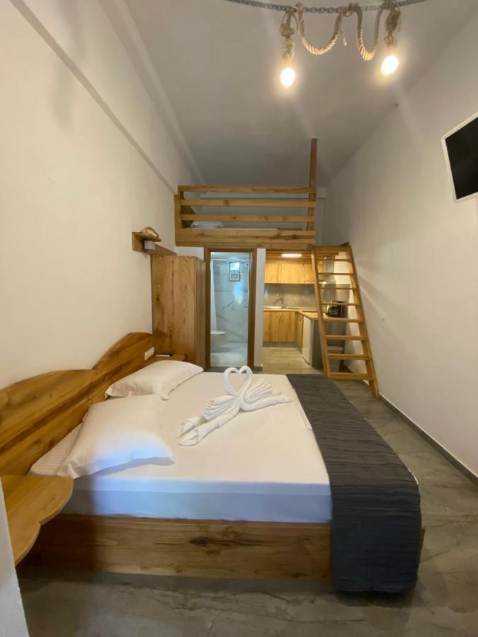 Pinelopi'S House Apartment ปอร์โตกูโฟ ภายนอก รูปภาพ