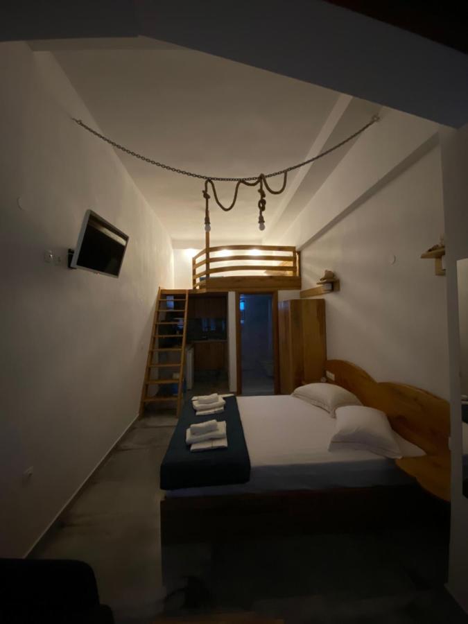 Pinelopi'S House Apartment ปอร์โตกูโฟ ภายนอก รูปภาพ