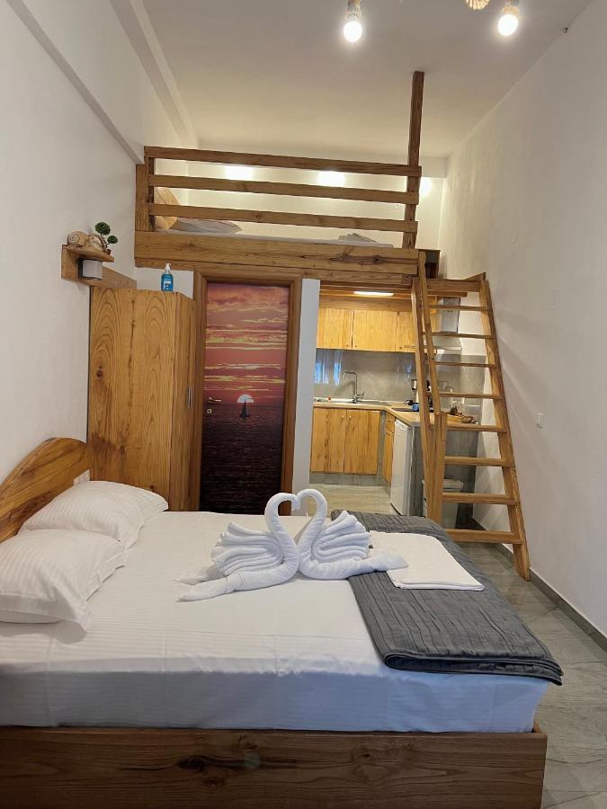 Pinelopi'S House Apartment ปอร์โตกูโฟ ภายนอก รูปภาพ