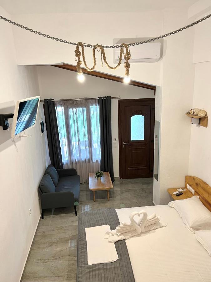 Pinelopi'S House Apartment ปอร์โตกูโฟ ภายนอก รูปภาพ
