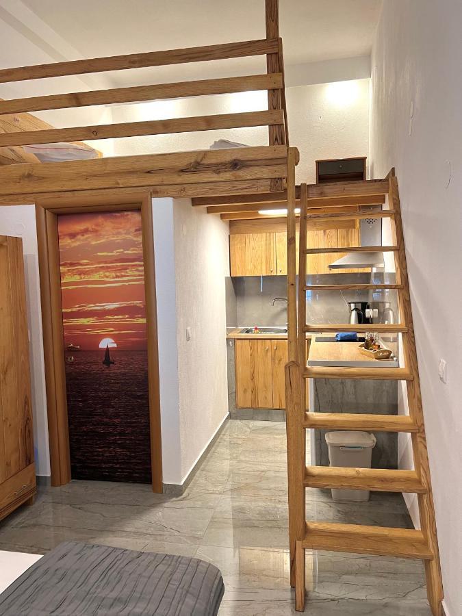 Pinelopi'S House Apartment ปอร์โตกูโฟ ภายนอก รูปภาพ