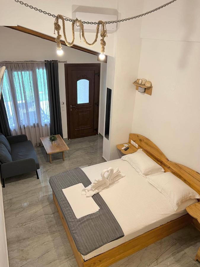 Pinelopi'S House Apartment ปอร์โตกูโฟ ภายนอก รูปภาพ